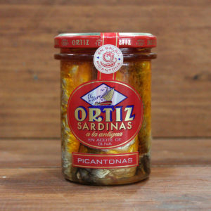 Tarro de sardinas picantonas